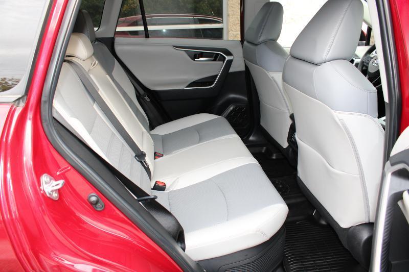 Toyota RAV4 Hybrid Limited AWD (Natl) 2023