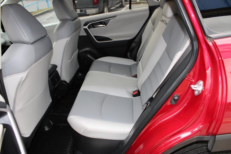 Toyota RAV4 Hybrid Limited AWD (Natl) 2023