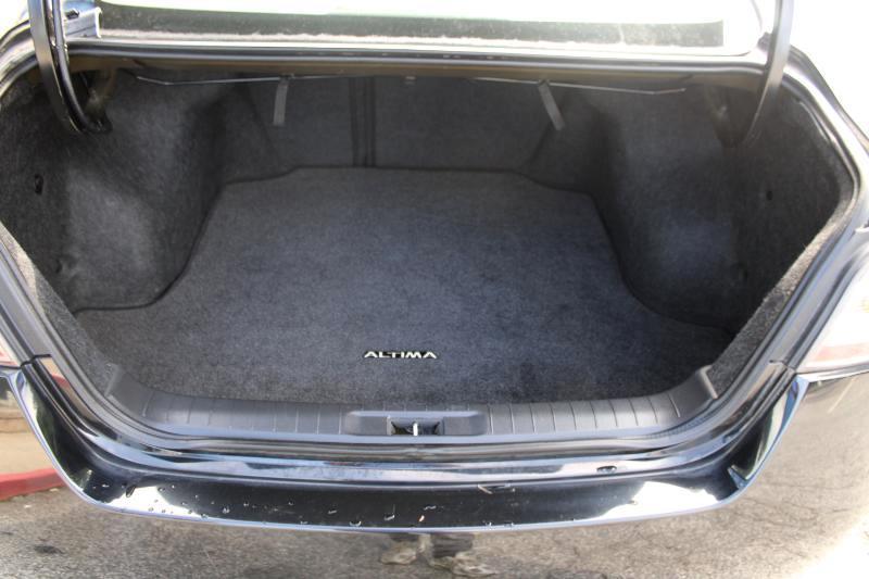 Nissan Altima 2.5 SV 2015