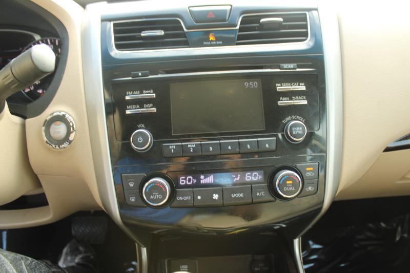 Nissan Altima 2.5 SV 2015