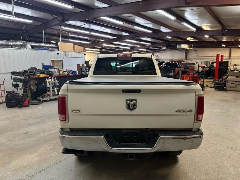 RAM 2500 Laramie Crew Cab SWB 4WD 2016