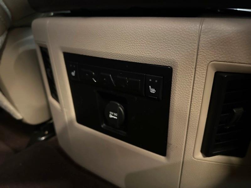 RAM 2500 Laramie Crew Cab SWB 4WD 2016