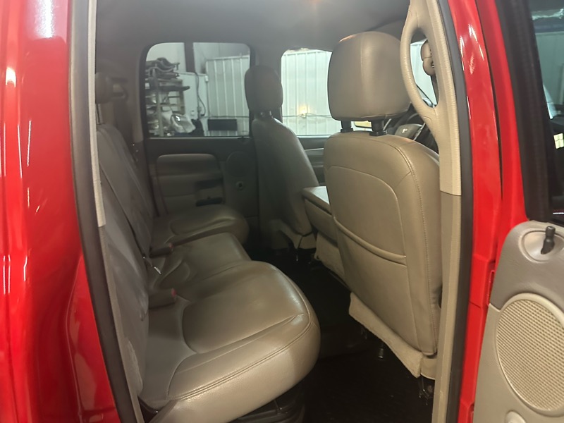 Dodge Ram 2500 Laramie Quad Cab SWB 4WD 2005