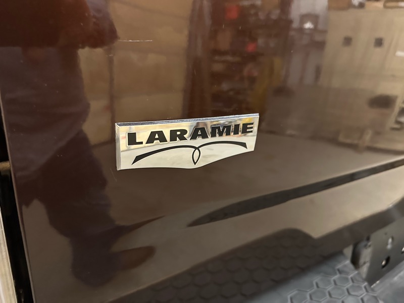 RAM 1500 Laramie Crew Cab SWB 4WD 2014