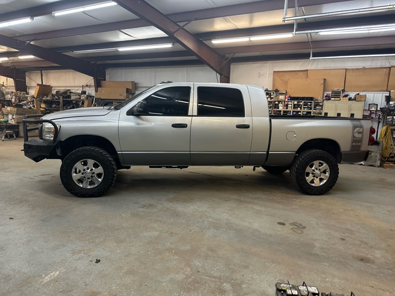 Dodge Ram 2500 SLT Mega Cab 4WD 2008