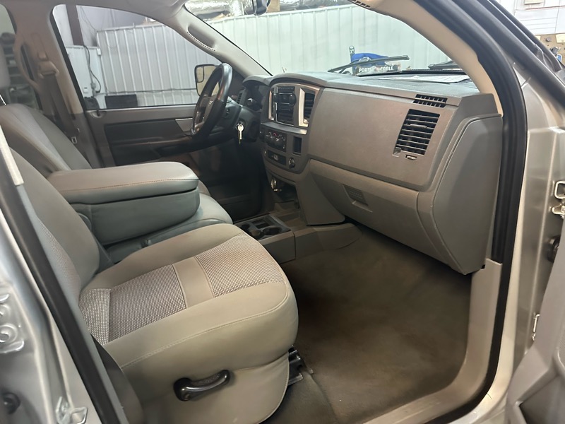 Dodge Ram 2500 SLT Mega Cab 4WD 2008