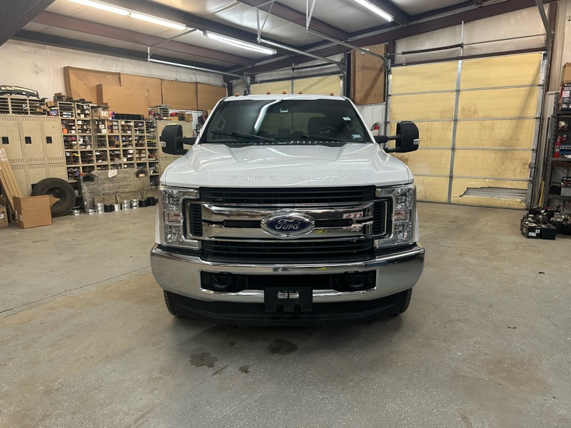Ford F-350 SD FX4 Crew Cab Long Bed DRW 4WD 2019