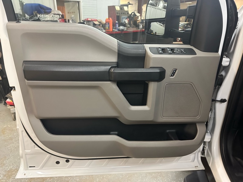 Ford F-350 SD FX4 Crew Cab Long Bed DRW 4WD 2019