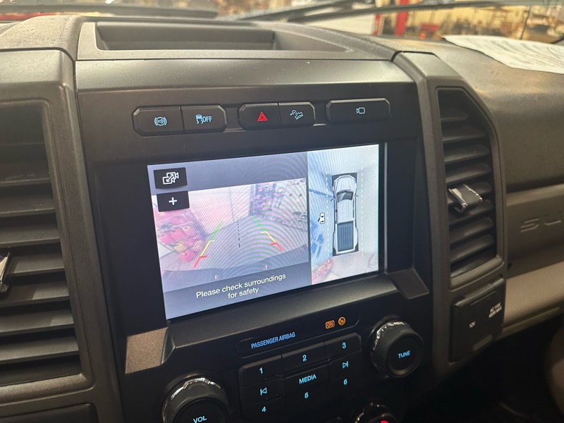 Ford F-350 SD FX4 Crew Cab Long Bed DRW 4WD 2019