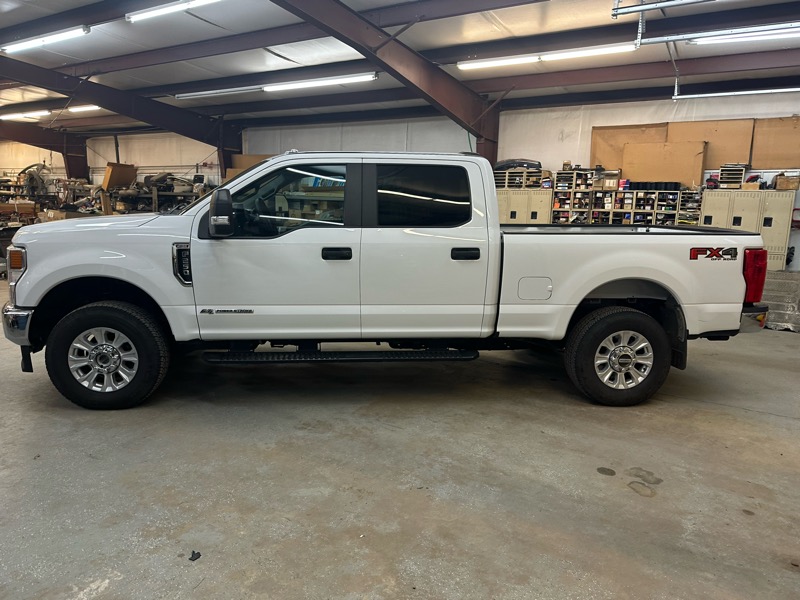 Ford F-250 SD FX4 Crew Cab 4WD 2022