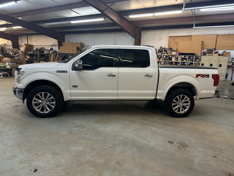 Ford F-150 King-Ranch SuperCrew 5.5-ft. Bed 4WD 2015