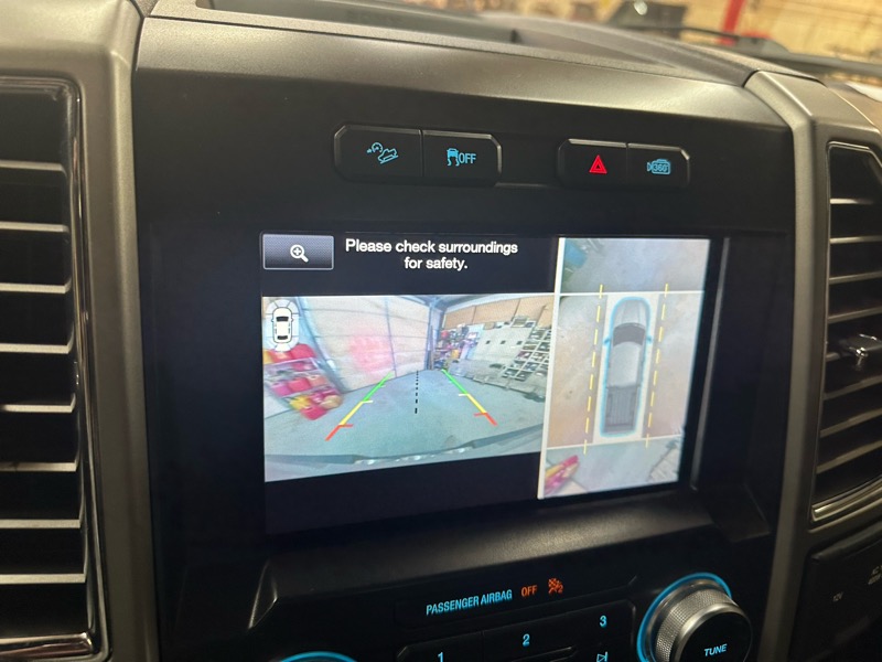 Ford F-150 King-Ranch SuperCrew 5.5-ft. Bed 4WD 2015