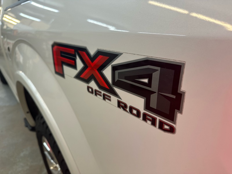 Ford F-150 King-Ranch SuperCrew 5.5-ft. Bed 4WD 2015