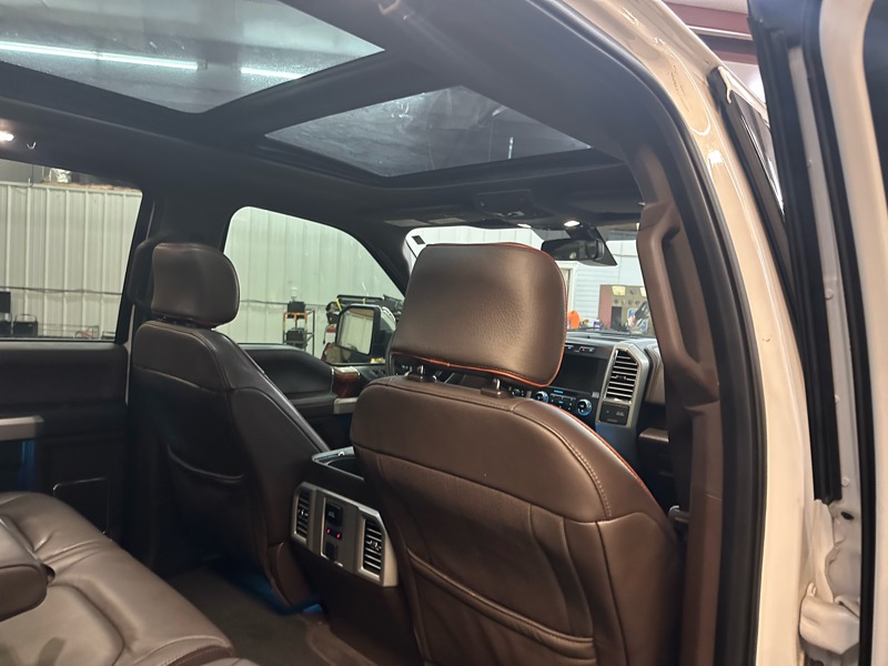 Ford F-150 King-Ranch SuperCrew 5.5-ft. Bed 4WD 2015