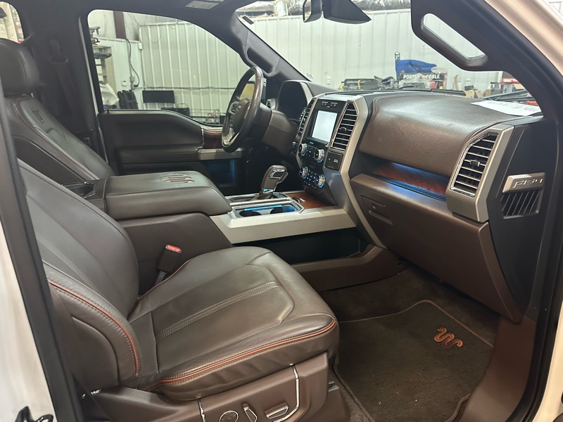 Ford F-150 King-Ranch SuperCrew 5.5-ft. Bed 4WD 2015