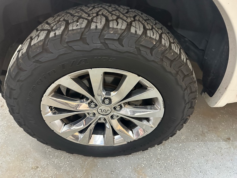 Ford F-150 King-Ranch SuperCrew 5.5-ft. Bed 4WD 2015