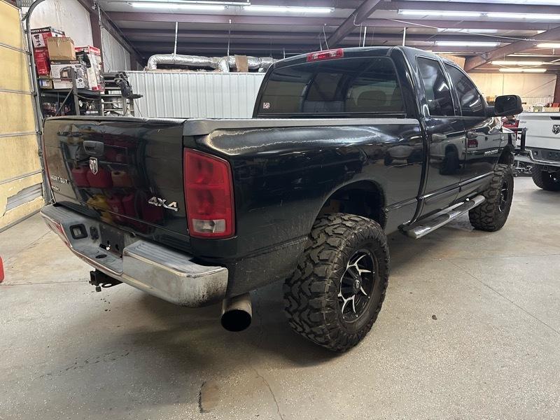 Dodge Ram 2500 4dr Quad Cab 155" WB HD 4WD 2006