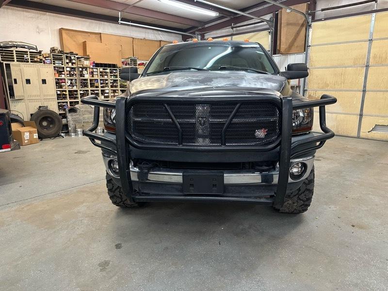 Dodge Ram 2500 4dr Quad Cab 155" WB HD 4WD 2006