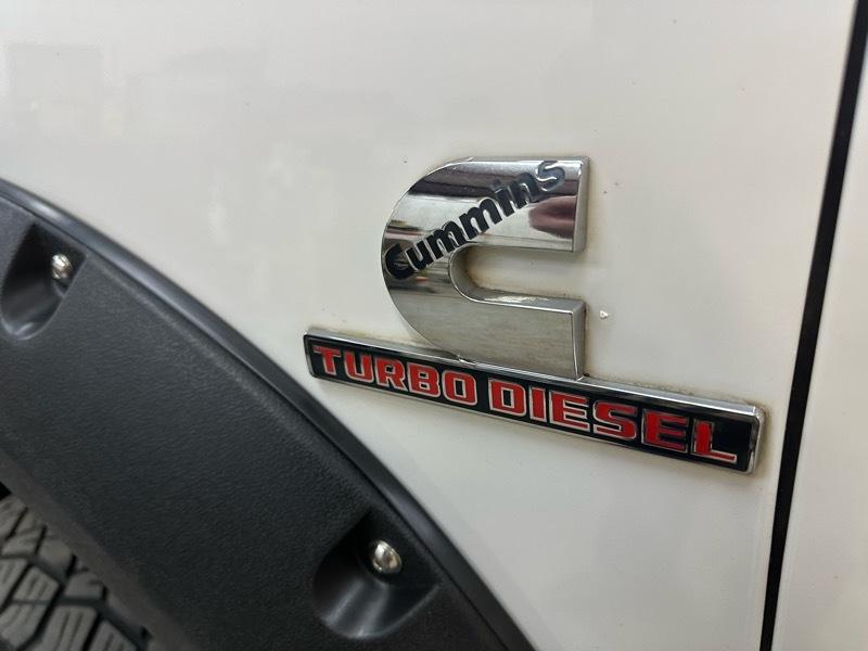 RAM 2500 SLT Crew Cab SWB 4WD 2017