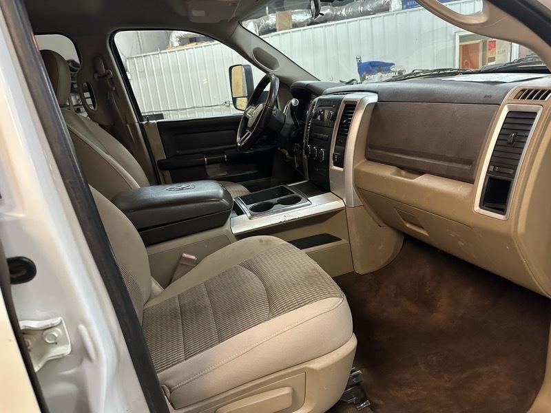 RAM 3500 SLT Crew Cab LWB 4WD DRW 2010