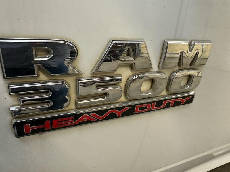 RAM 3500 Crew Cab 4WD DRW 2015