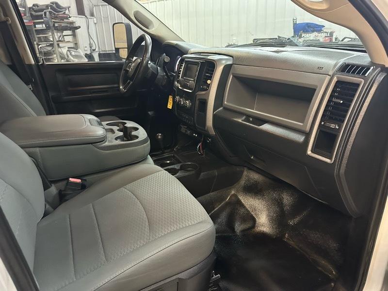 RAM 3500 Crew Cab 4WD DRW 2015