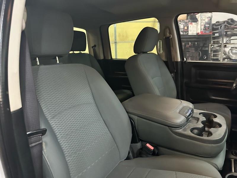 RAM 3500 Crew Cab 4WD DRW 2015