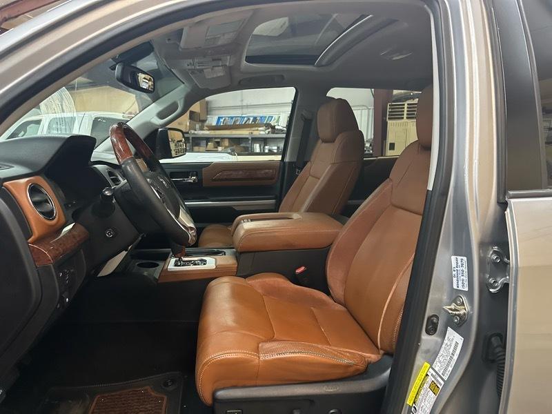 Toyota Tundra 1794 Edition Crew Max 4WD SWB 2014