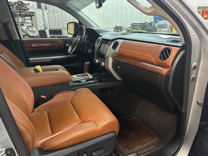 Toyota Tundra 1794 Edition Crew Max 4WD SWB 2014