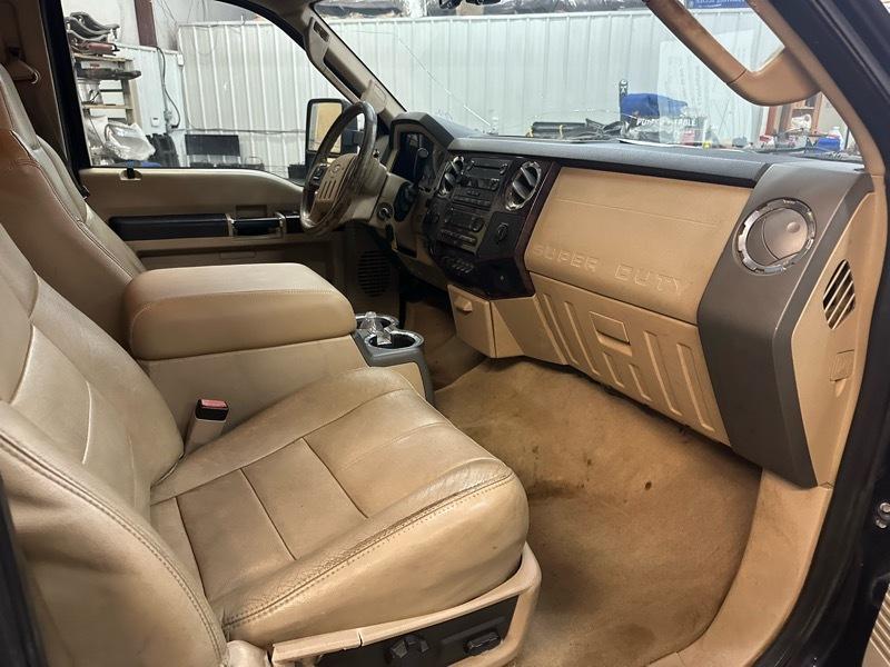 Ford F-350 SD Lariat Crew Cab 4WD 2008