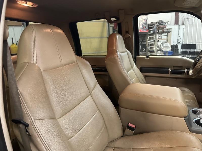 Ford F-350 SD Lariat Crew Cab 4WD 2008