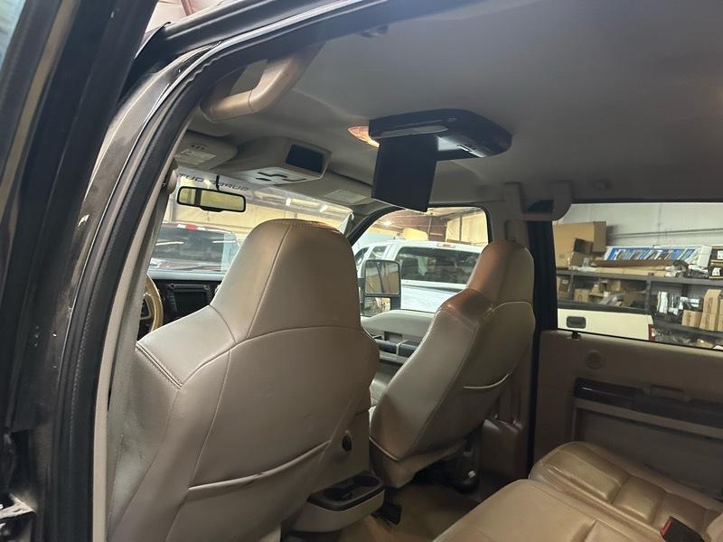 Ford F-250 SD Lariat Crew Cab SWB 4WD 2008