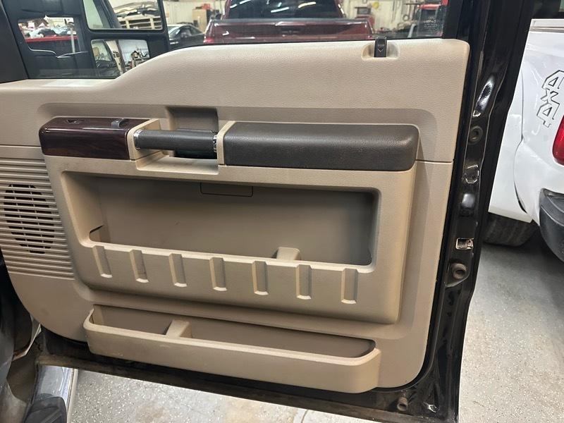 Ford F-250 SD Lariat Crew Cab SWB 4WD 2008