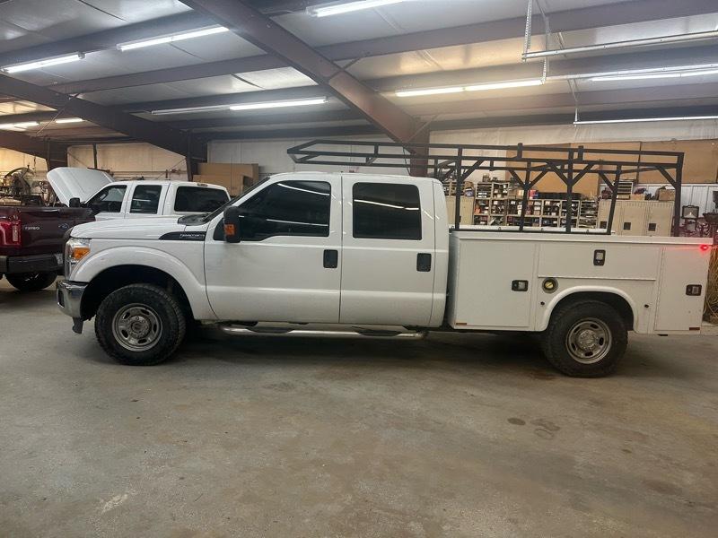 Ford F-250 SD XLT Crew Cab Long Bed 4WD 2015