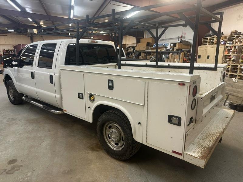 Ford F-250 SD XLT Crew Cab Long Bed 4WD 2015