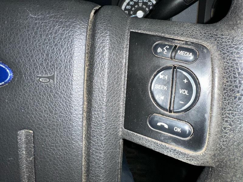 Ford F-250 SD XLT Crew Cab Long Bed 4WD 2015