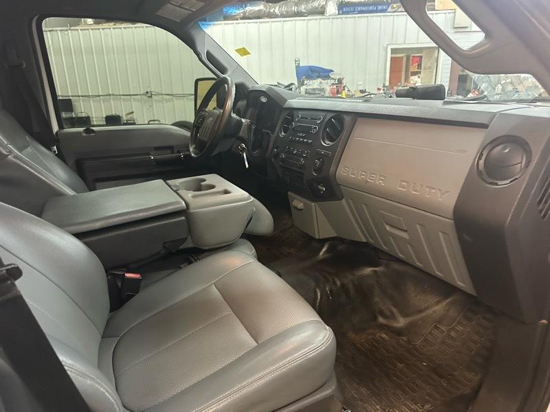 Ford F-250 SD XLT Crew Cab Long Bed 4WD 2015