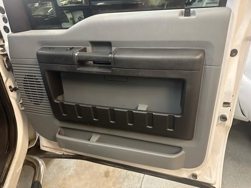 Ford F-250 SD XLT Crew Cab Long Bed 4WD 2015