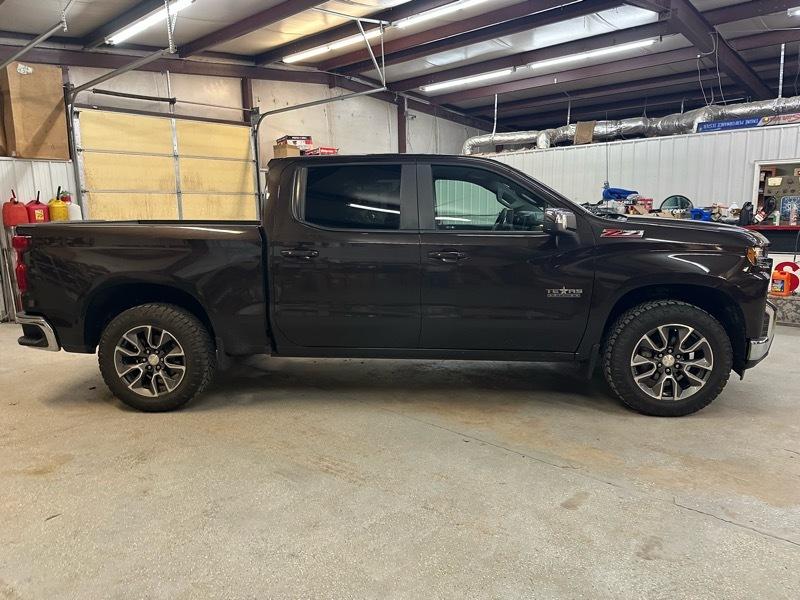 Chevrolet Silverado 1500 LT Z71 Crew Cab 4WD SWB 2019