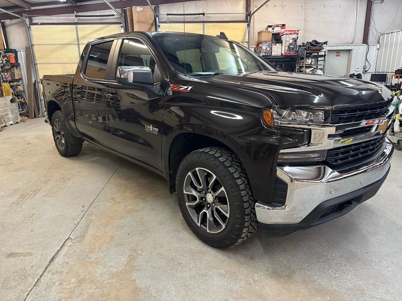 Chevrolet Silverado 1500 LT Z71 Crew Cab 4WD SWB 2019