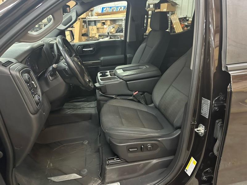 Chevrolet Silverado 1500 LT Z71 Crew Cab 4WD SWB 2019