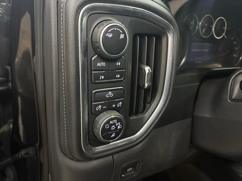 Chevrolet Silverado 1500 LT Z71 Crew Cab 4WD SWB 2019