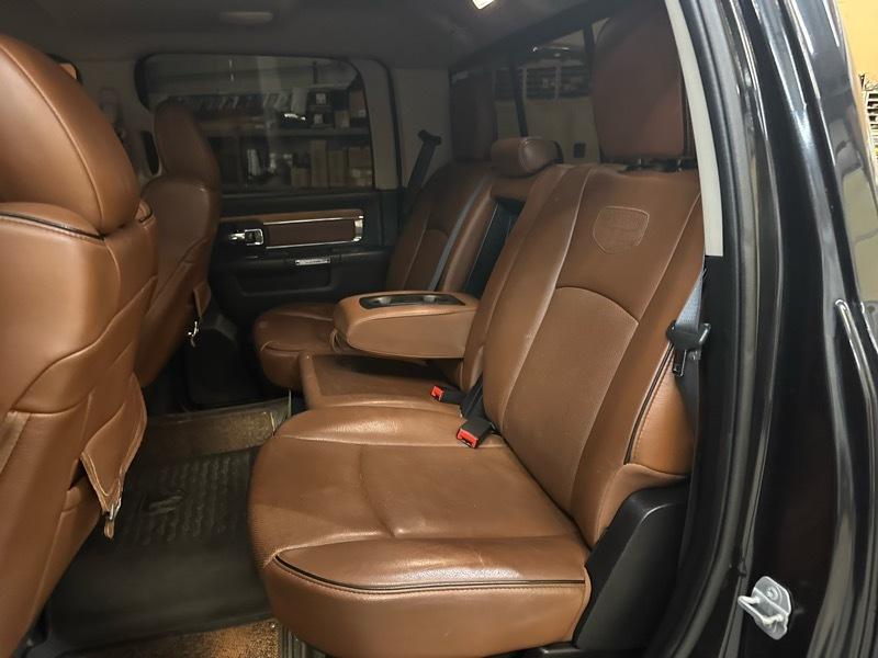 RAM 1500 Longhorn Crew Cab 4WD SWB 2015