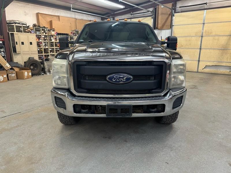 Ford F-350 SD XLT Crew Cab Long Bed DRW 4WD 2016