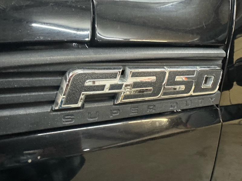 Ford F-350 SD XLT Crew Cab Long Bed DRW 4WD 2016