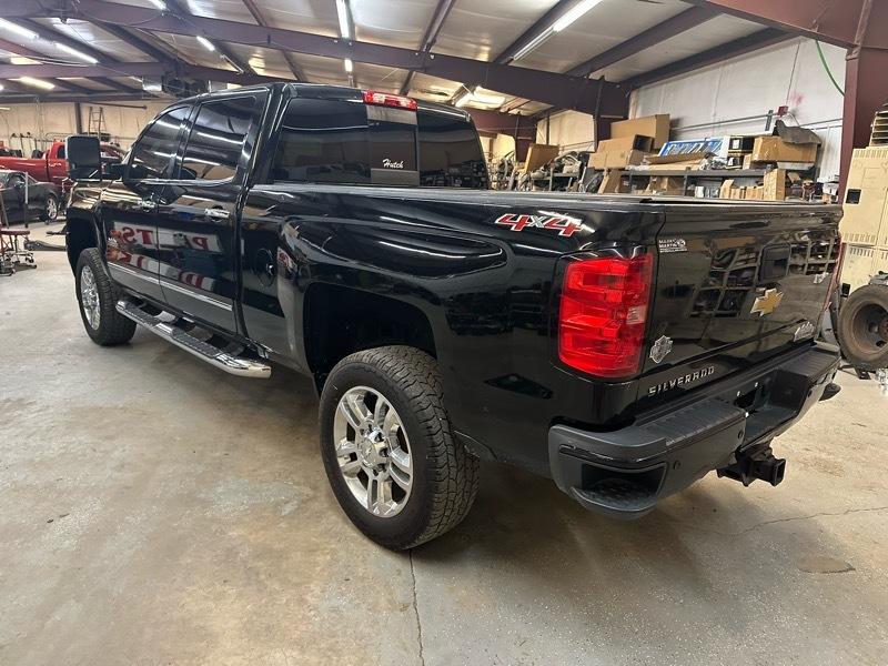 Chevrolet Silverado 2500HD High Country Crew Cab Short Box 4WD 2016