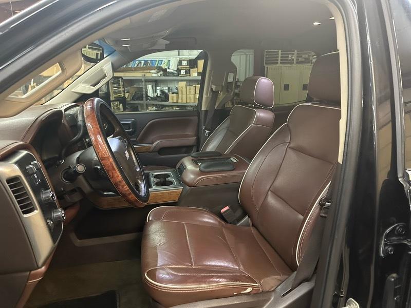 Chevrolet Silverado 2500HD High Country Crew Cab Short Box 4WD 2016