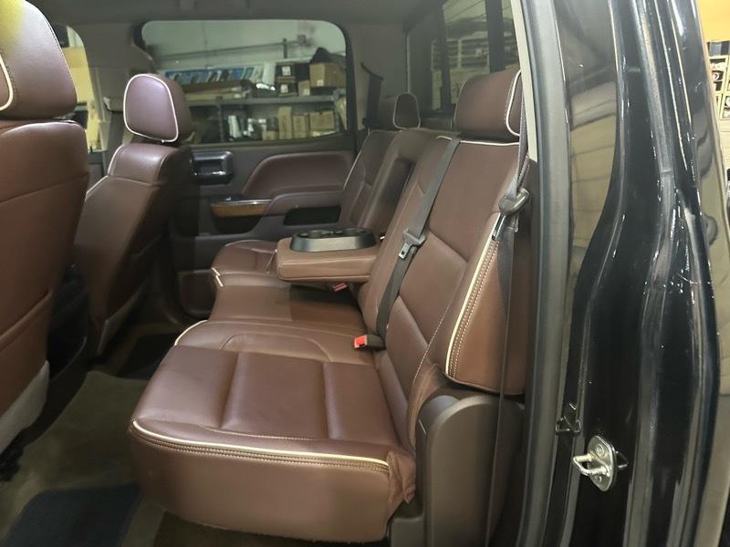 Chevrolet Silverado 2500HD High Country Crew Cab Short Box 4WD 2016