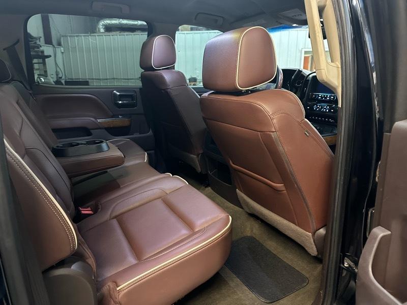 Chevrolet Silverado 2500HD High Country Crew Cab Short Box 4WD 2016