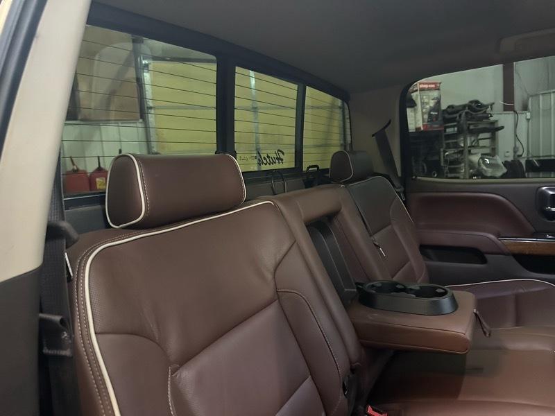 Chevrolet Silverado 2500HD High Country Crew Cab Short Box 4WD 2016